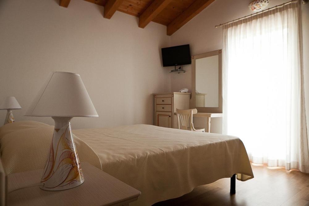 Ladino Room & Breakfast Ferrara Oda fotoğraf